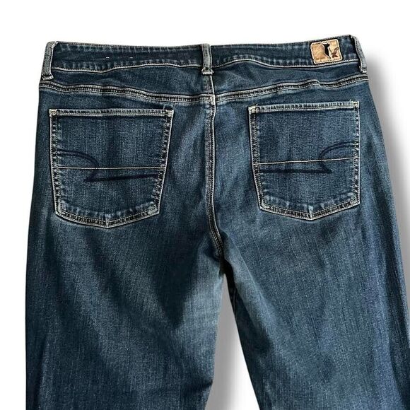 American Eagle Jeans Women's Size 16R Blue Straight Stretch Mid Rise Retro Y2K - Picture 6 of 12